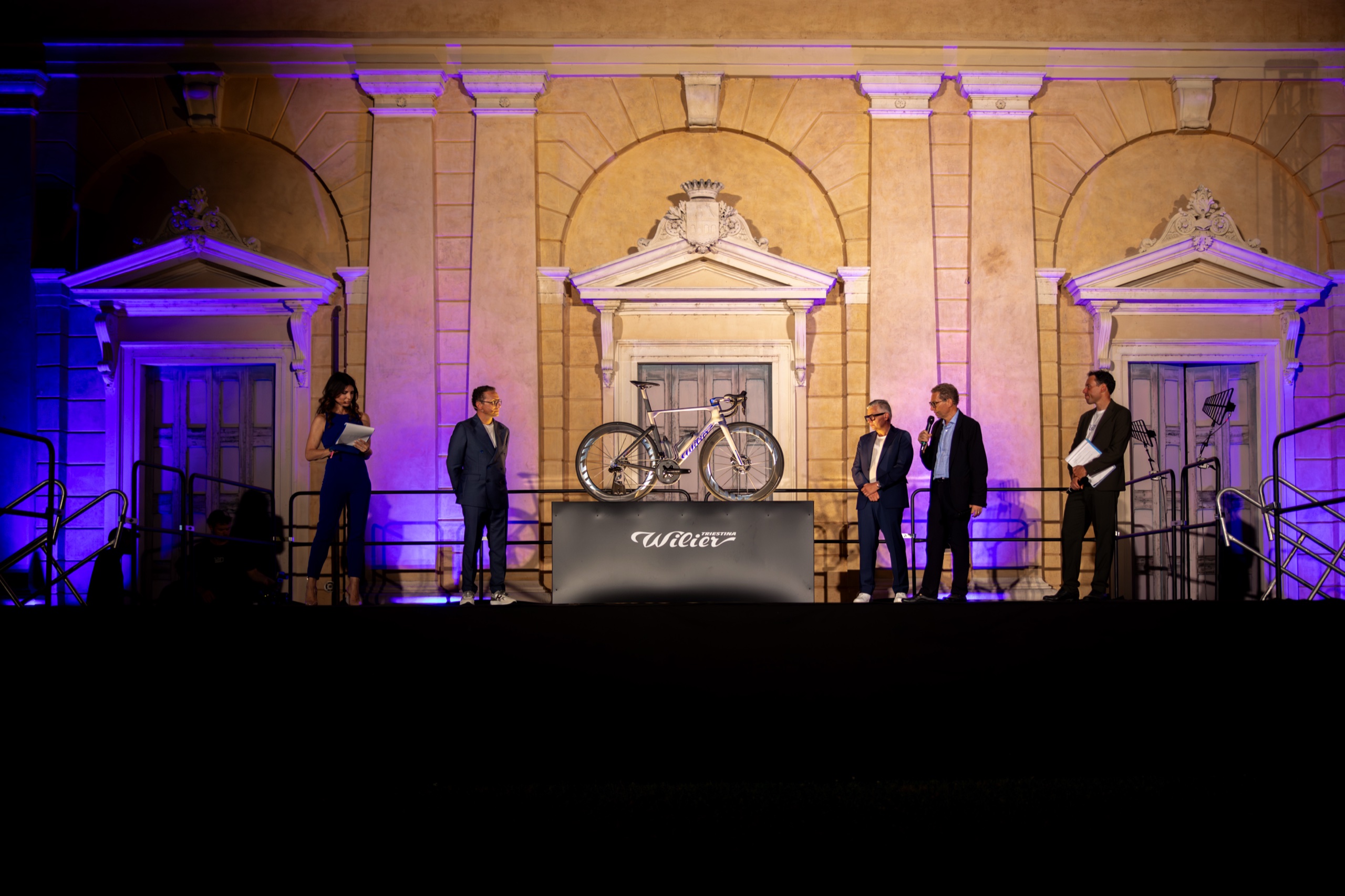 Palco serale dell'evento 120 anni Wilier Triestina